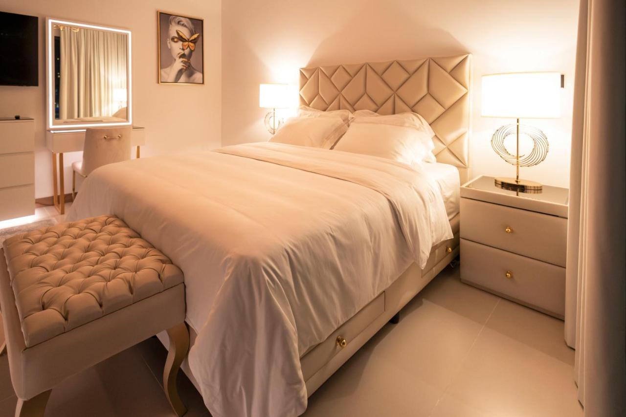 Vida Dubai Marina & Yacht Club , Hotel And Residences , Luxurious 2Br Zewnętrze zdjęcie