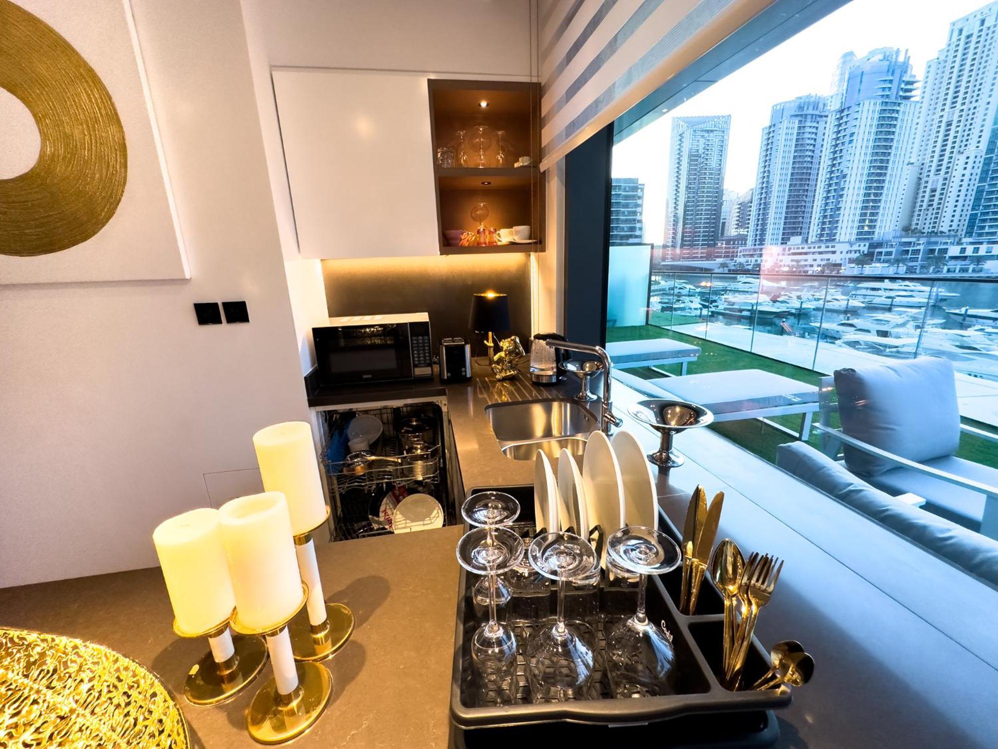 Vida Dubai Marina & Yacht Club , Hotel And Residences , Luxurious 2Br Zewnętrze zdjęcie